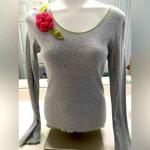 Heather grey long sleeve tee with hot pink flower accent